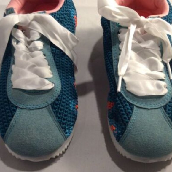 Poppy Woman’s 7 Hand-Crocheted Turquoise & Orange Satin Lace-Up Sneakers Shoes - Picture 5 of 13